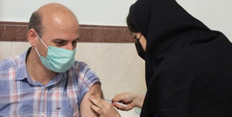 ۳۲ هزار نفر در آستارا دز نخست واکسن کرونا را دریافت کرده‌اند