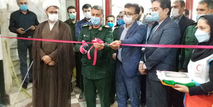 اولین مرکز تجمیعی سه‌شیفته واکسیناسیون کرونا در سنندج افتتاح شد