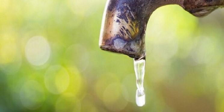 فارس من| خشک شدن چاه آب شرب ابرده علت قطعی آب است