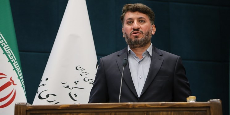 استاندار یزد: اقدام انقلابی باید مبتنی بر علم و کارشناسی باشد
