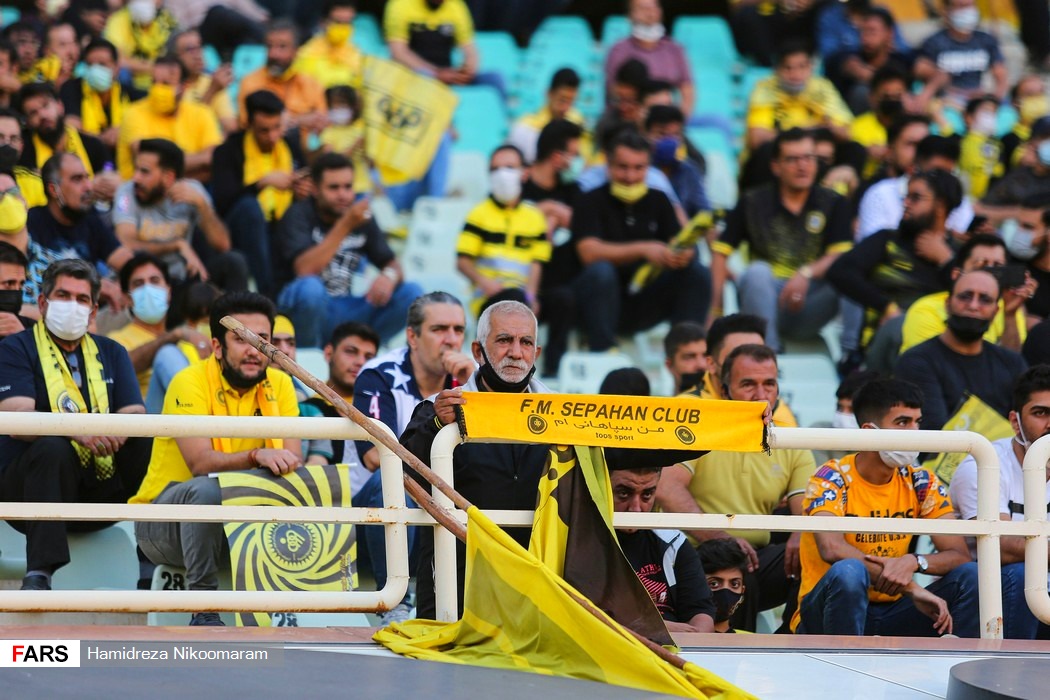 File:Sepahan v Persepolis F.C. at Naghsh-e Jahan Stadium 022.jpg