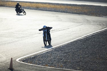 مسابقات موتورسواری سرعت ناجا