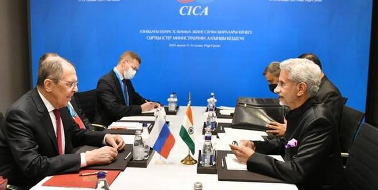 وزیر خارجه هند قبل از سفر به ارمنستان، با لاوروف دیدار کرد
