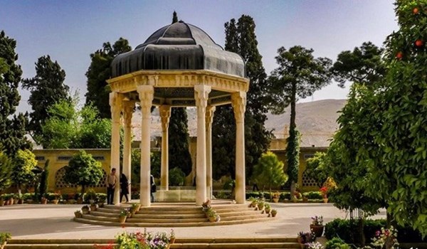 بازديد،حافظيه،آرامگاه