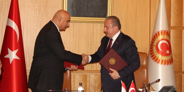 امضا پروتکل همکاری بین پارلمان‌های تاجیکستان و ترکیه