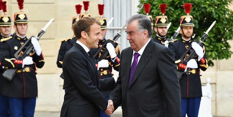 دیدار روسای جمهور تاجیکستان و فرانسه در «پاریس»