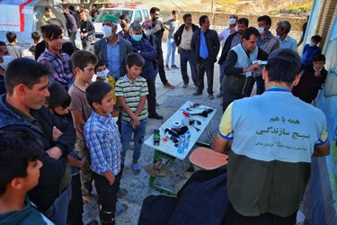 ادروی جهادی دانشجویان بسیجی در روستای دهگاه