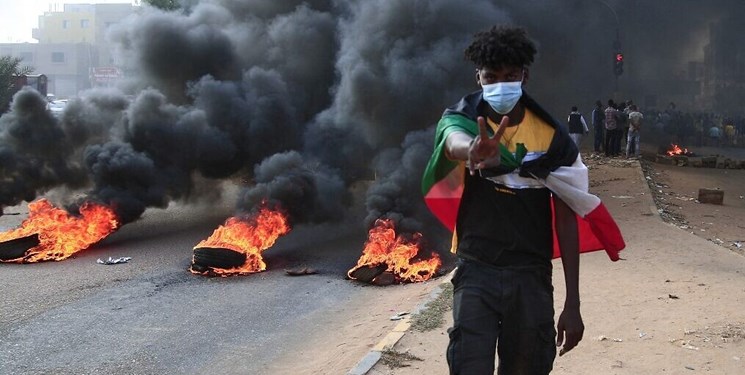 گره بحران سودان کورتر شد/مخالفان کودتا  مذاکره با نظامیان را رد کردند