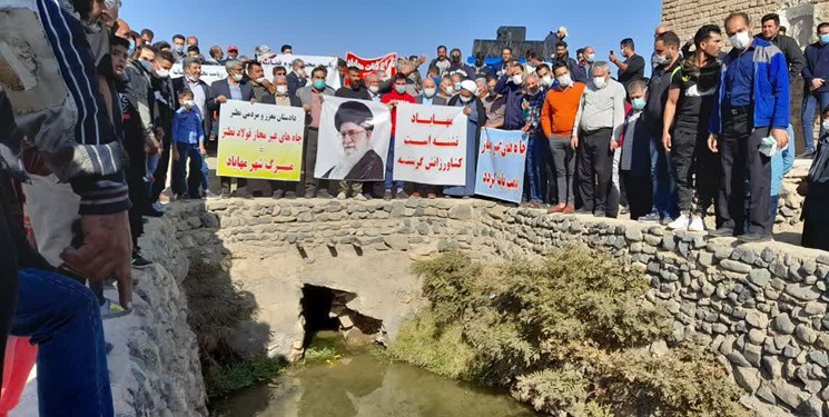 ماجرای اختلاف مالکیت آب چشمه‌‌های منطقه باباحاجی چیست؟/ محیط زیست در حال بررسی موضوع است+ عکس و فیلم