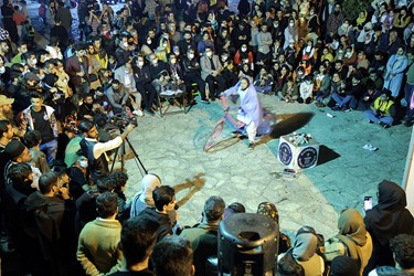 اجراهای عمومی  جشنواره بین المللی تئاتر خیابانی مریوان