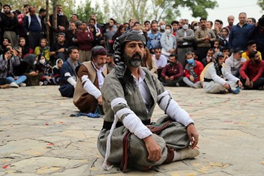 اجراهای عمومی  جشنواره بین المللی تئاتر خیابانی مریوان