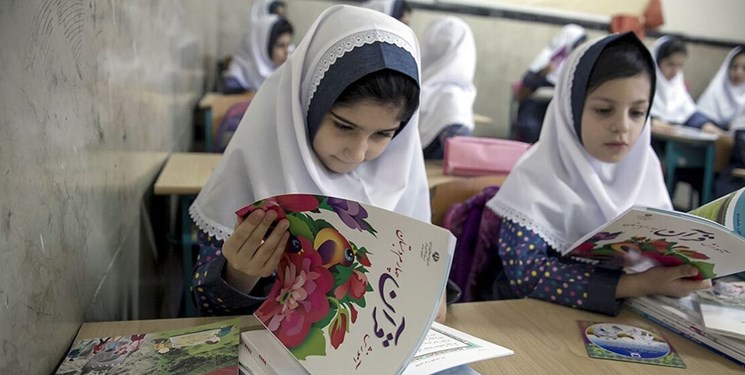 هشدار نظام پزشکی مشهد؛ بازگشایی مدارس زنگ خطری برای افزایش شیوع کرونا
