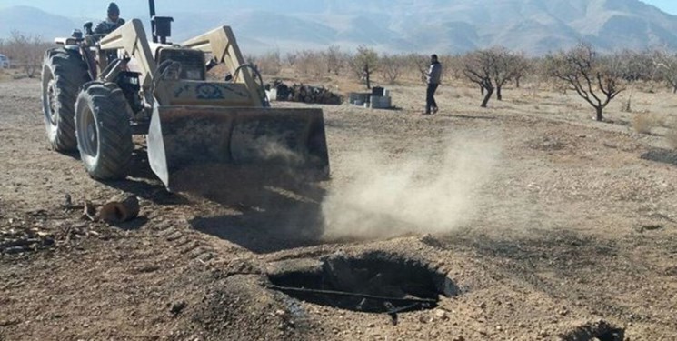انسداد ۴ حلقه چاه غیرمجاز در غرب استان تهران