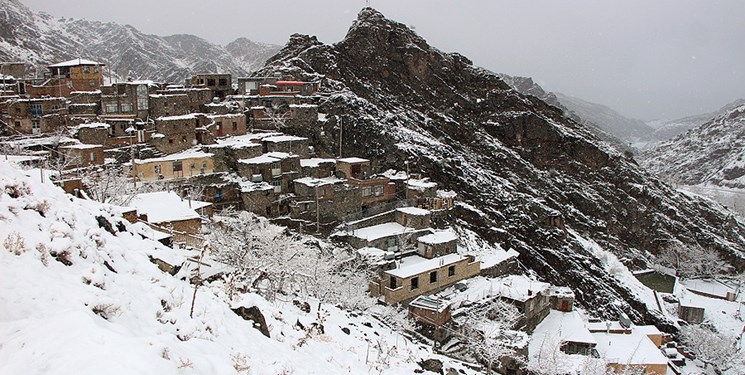 بسیاری از روستاهای طالقان هنوز گازکشی نشده‌اند/فعالیت جهادی روحانیون در روستاها