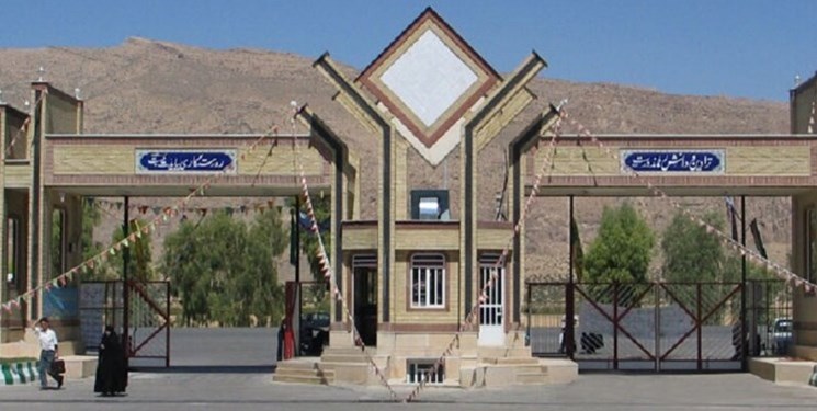 دغدغه‌های دانشجویان درباره گمانه‌زنی‌های ریاست دانشگاه اراک/ آقای وزیر اینجا محل پرورش فخری‌زاده‌هاست