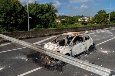 COVID Unrest Paralyzes Guadeloupe