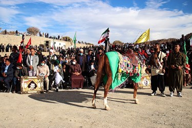 برگزاری آئین سنتی چمر در شهرستان ملکشاهی 