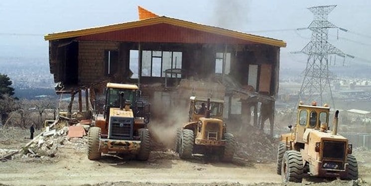 تخریب ۲۶ فقره ساخت و ساز غیرمجاز در شهرستان سامان