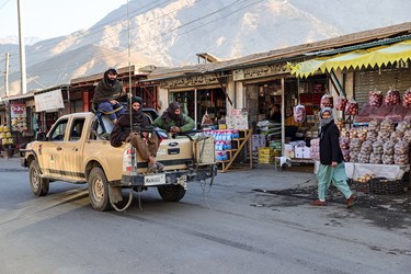 اهالی پنجشیر به کسب و کار خود مشغول هستند