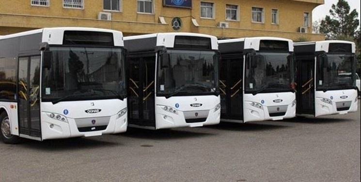 رونمایی از 13 دستگاه اتوبوس جدید در شهرکرد به مناسبت دهه فجر