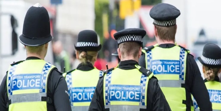 Poll Finds Most Ethnic Minority Britons No Longer Trust Police ...