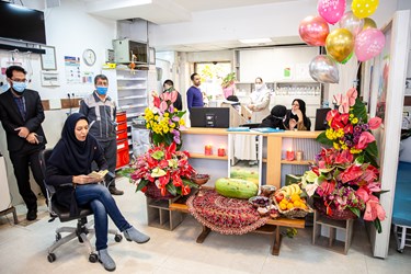 حافظ خانی در جشن  شب یلدا برای بیماران سرطانی  در بخش طب تسکینی  بیمارستان فیروزگر تهران