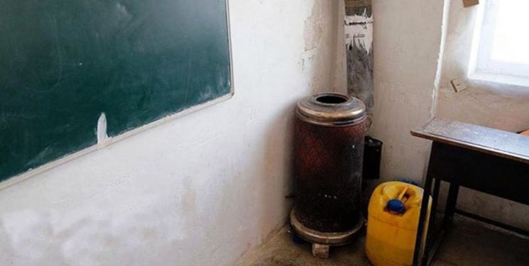 جمع آوری 100 درصدی بخاری‌های نفتی از مدارس استان ایلام