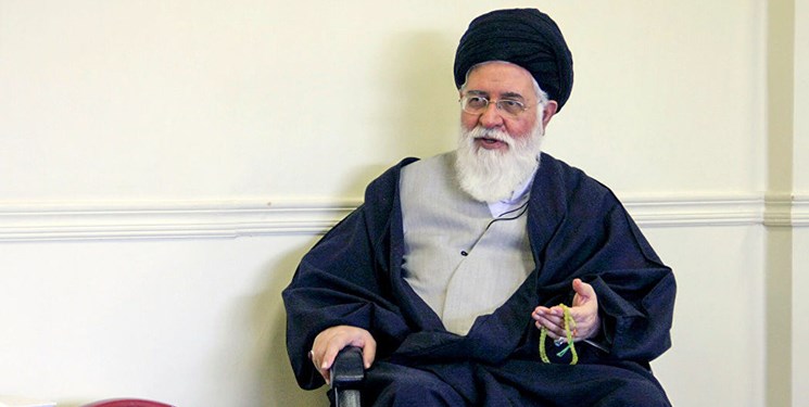 آیت الله علم الهدی: آن زمان که بخواهیم با دشمن بسازیم روز مرگ انقلاب است