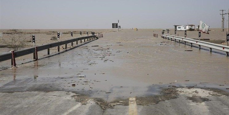 مسیر ساحلی بوشهر - گناوه مسدود است