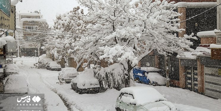 نیمه غربی و جنوبی اصفهان منتظر برف و باران باشند/ گرد و خاک محلی در شرق استان