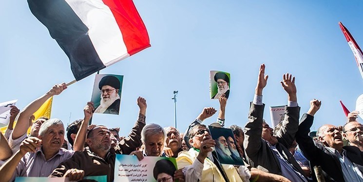 راهپیمایی حمایت از مردم مظلوم یمن در دشت ورامین برگزار شد+فیلم