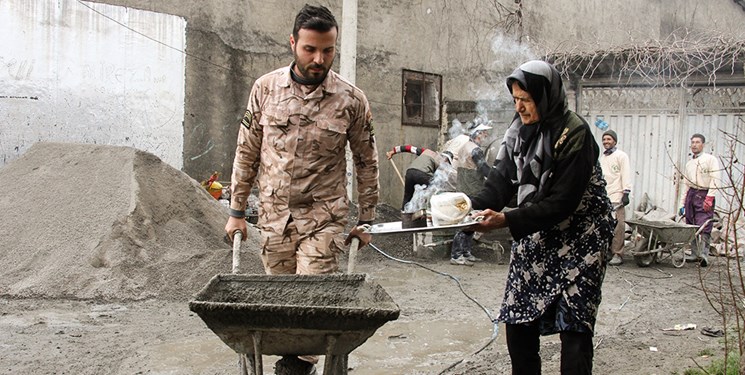 گروه جهادی رهروان شهدای قزوین؛ از طارم سفلی تا سیستان و بلوچستان خانه ای می کنند آباد