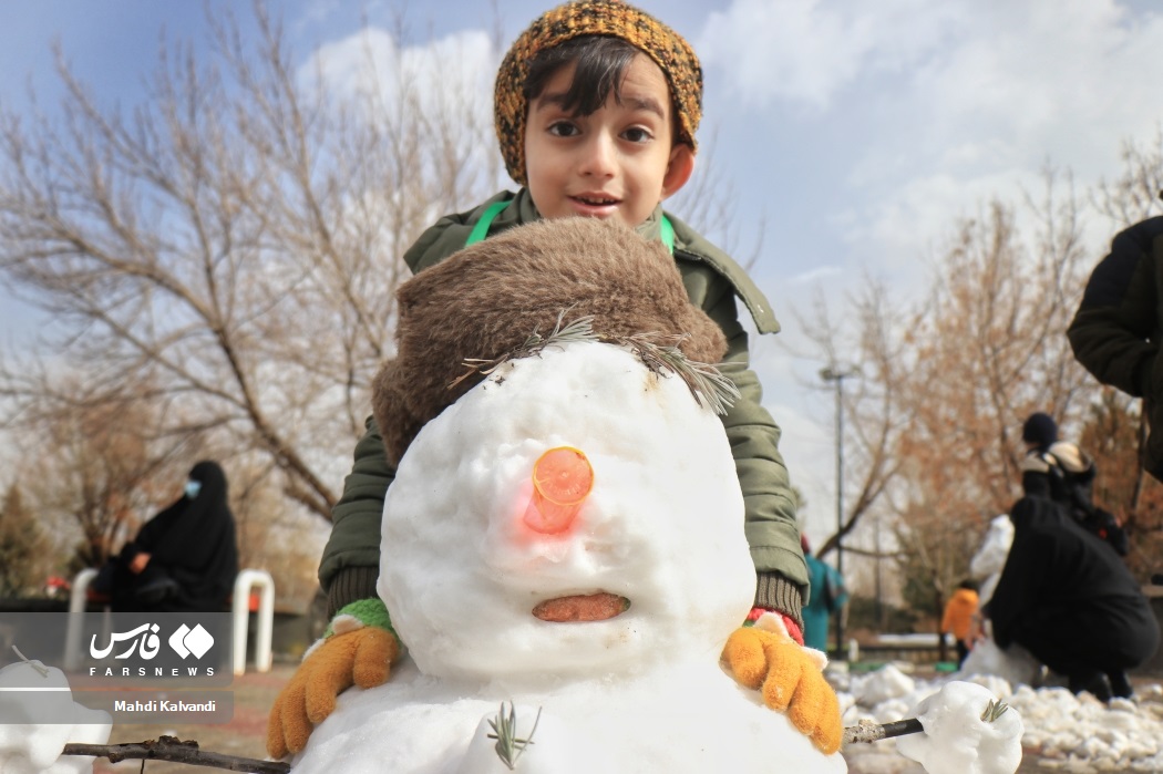 جشنواره آدم برفی در همدان