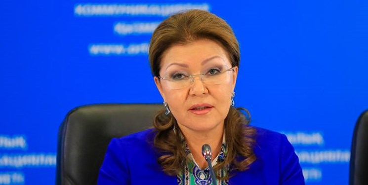 درخواست استعفای «دریغه نظربایوا» از پارلمان قزاقستان