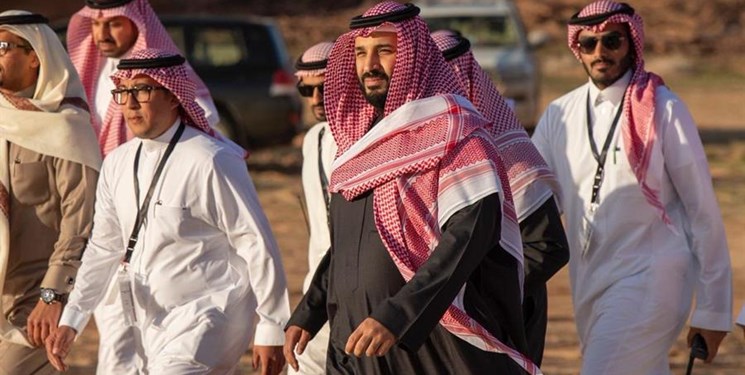 منابع عربستانی: شاهزادگان بدون اجازه بن‌سلمان حق خروج ندارند