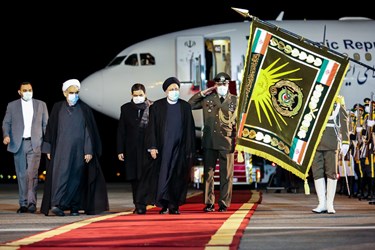 مراسم استقبال از رئیس جمهور در بازگشت از قطر