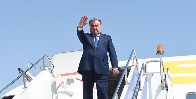 رئیس جمهور تاجیکستان به مصر سفر کرد