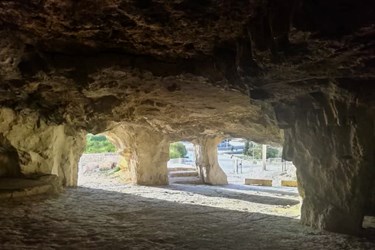 غار سنگ‌ تراشان جهرم