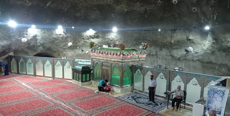 آستانه بی‌بی حکیمه(س) نگینی در  بام نفت ایران/تحویل سال با حضور 3 هزار زوار