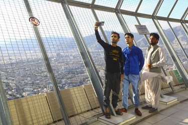 حضور بازدیدکنندگان کشور های خارجی در جشنواره نوروزی برج میلاد تهران