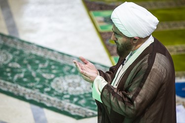 حجت الاسلام و المسلمین محمّدجواد علی اکبری در نماز جمعه تهران | 12 فروردین ماه 1401