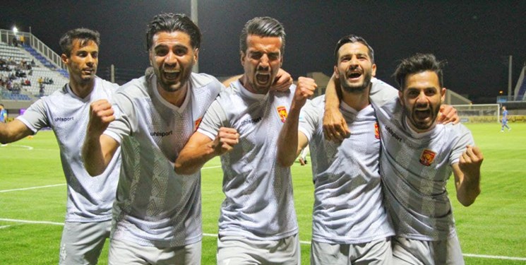 لیگ برتر فوتبال| شهرخودرو برنده به رختکن رفت