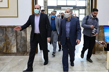 وروددکتر  احمد وحیدی وزیر کشور به جلسه شورای اداری استان تهران