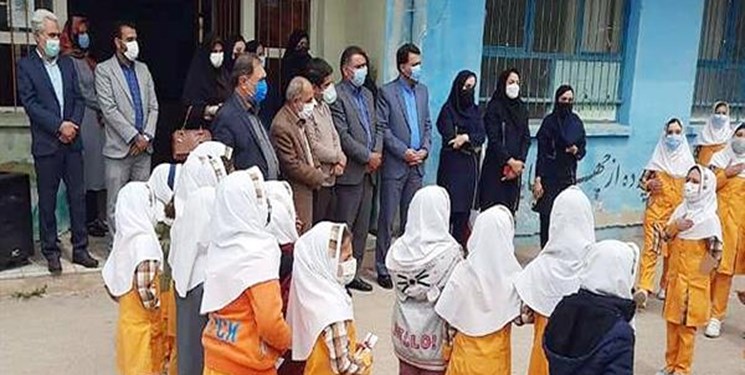 اجرای طرح «هر مدرسه یک حقوقدان» در تاکستان