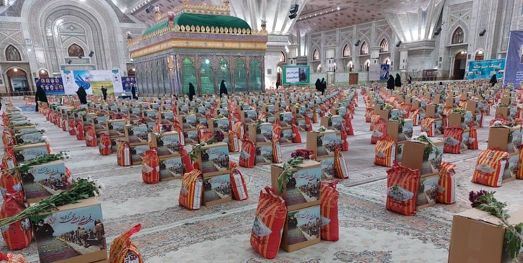 کمک مومنانه| توزیع ۷۴ هزار بسته معیشتی توسط سپاه استان تهران