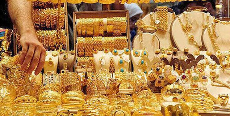 تشویق مردم روسیه به خرید طلا به جای دلار/ روسیه مالیات ارزش افزوده طلا را حذف کرد