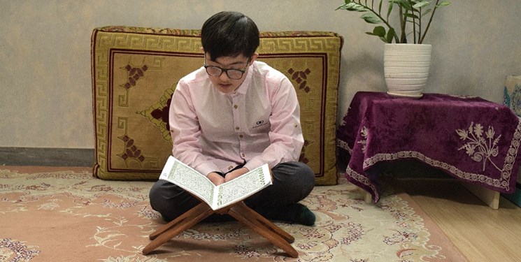 حافظ قرآن مبتلا به سندروم داون: دوست دارم به آقا بگویم به فرمان شما لبیک گفتم