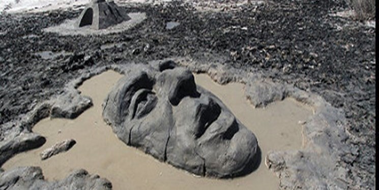جشنواره مجسمه‌های نمکی تالاب کجی نهبندان برگزار می‌شود