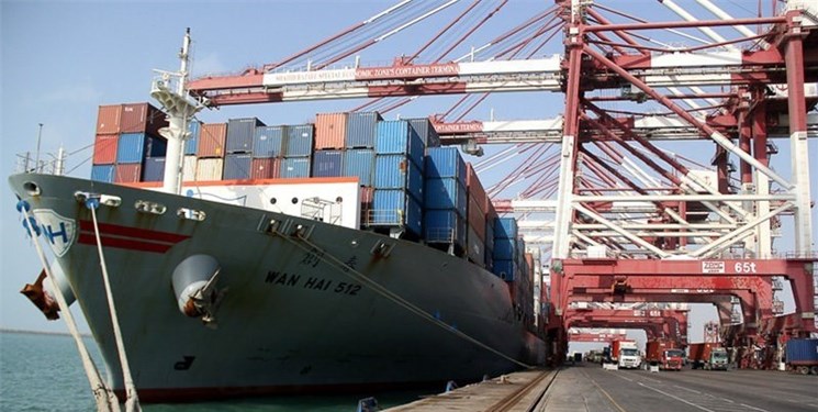 رئیس کمیسیون کشاورزی مجلس: بالغ بر 20 کشتی در حال بارگیری کالاهای اساسی به سمت ایران هستند