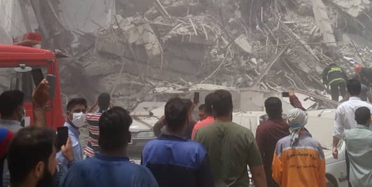 آماده‌باش اورژانس خوزستان در پی فروریختن  برج متروپل در آبادان